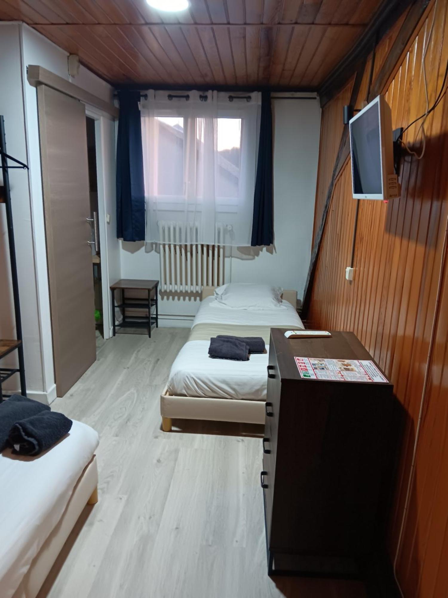 Hotel Du Nord Brassy Екстер'єр фото